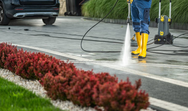 Why Choose Our Certified Pressure Washing Experts for Your Project Needs in Romulus, MI?